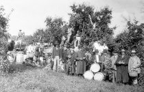 Apple Pickers 1907